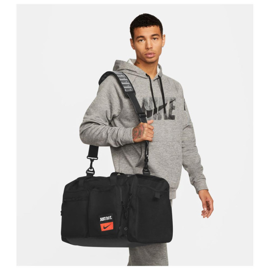 Nike Τσάντα γυμναστηρίου Utility M Power - FA22 Nike Τσάντα γυμναστηρίου Utility M Power - FA22